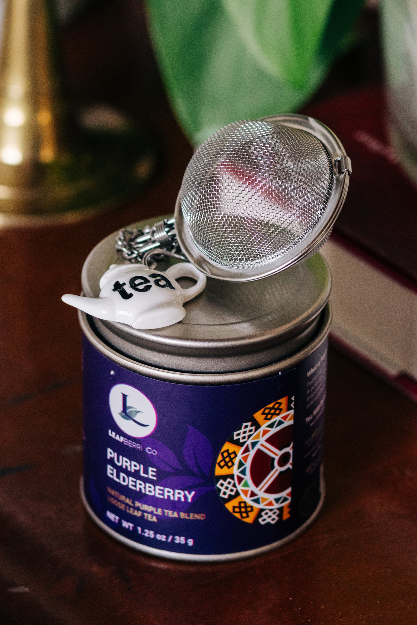 White Teapot Infuser Ball